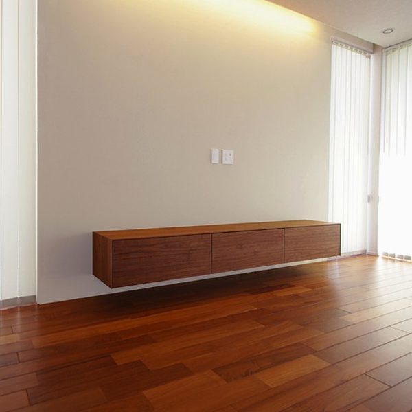 フロートデザインのテレビボード